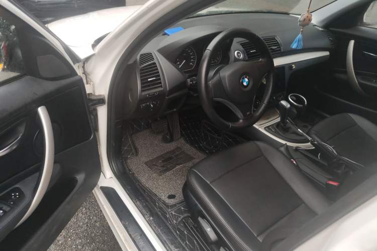 Used BMW 1 Series 2008 120i automatic transmission Driver Seat