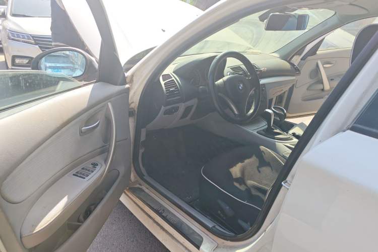 Used BMW 1 Series 2008 120i automatic transmission Driver Seat