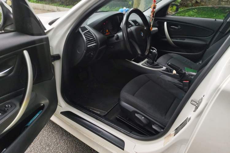 Used BMW 1 Series 2008 120i automatic transmission Driver Seat