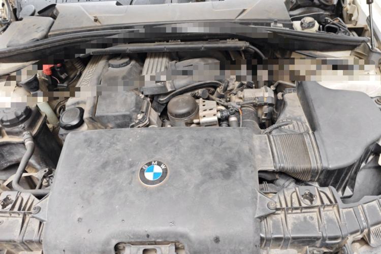 Used BMW 1 Series 2008 120i automatic transmission Engine Bay