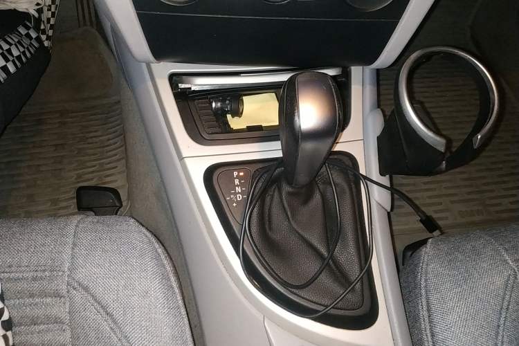 Used BMW 1 Series 2008 120i automatic transmission Gear Lever