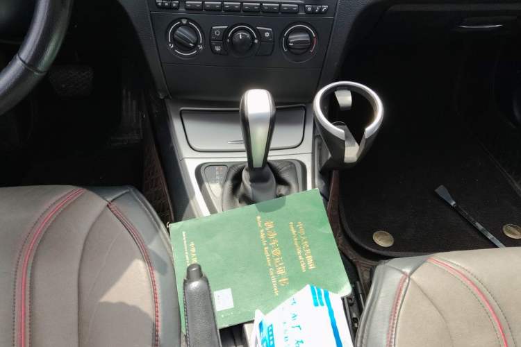 Used BMW 1 Series 2008 120i automatic transmission Gear Lever