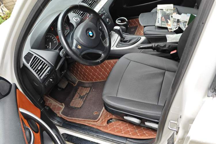 Used BMW 1 Series 2008 120i automatic transmission Left Front Seat