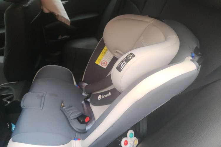 Used BMW 1 Series 2008 120i automatic transmission Left Rear Seat