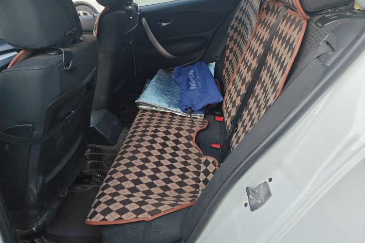 Used BMW 1 Series 2008 120i automatic transmission Left Rear Seat