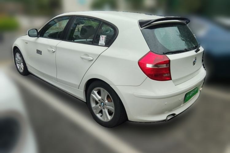 Used BMW 1 Series 2008 120i manual transmission Rear Left 45 Deg