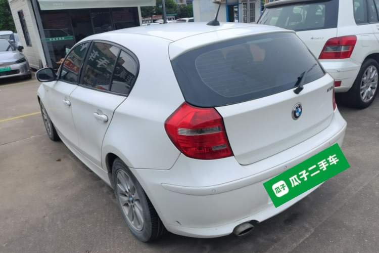 Used BMW 1 Series 2008 120i automatic transmission Rear Left 45 Deg