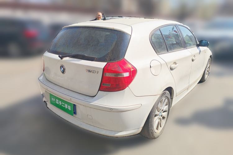 Used BMW 1 Series 2008 120i automatic transmission Rear Right 45 Deg