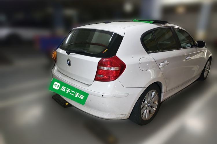 Used BMW 1 Series 2008 120i automatic transmission Rear Right 45 Deg
