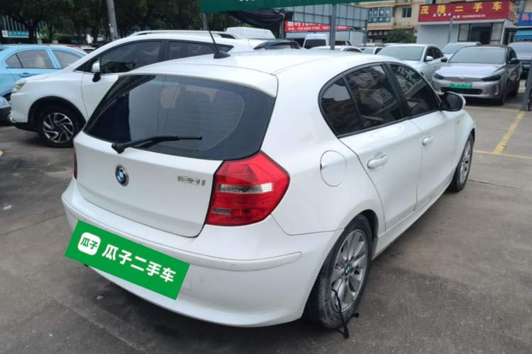 Used BMW 1 Series 2008 120i automatic transmission Rear Right 45 Deg