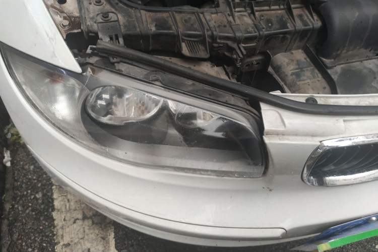 Used BMW 1 Series 2008 120i automatic transmission Right Front Headlight