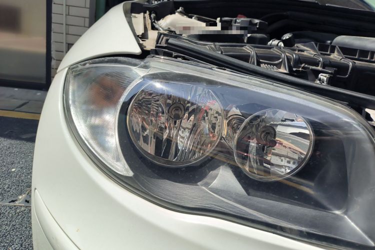 Used BMW 1 Series 2008 120i automatic transmission Right Front Headlight