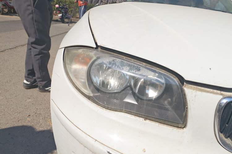 Used BMW 1 Series 2008 120i automatic transmission Right Front Headlight