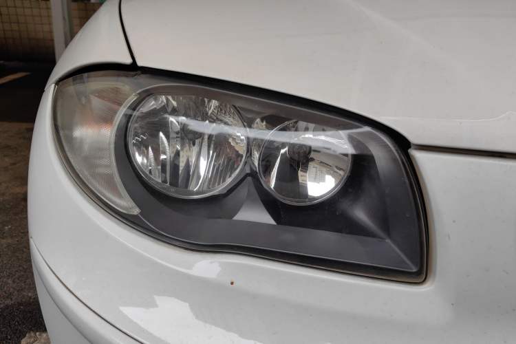 Used BMW 1 Series 2008 120i automatic transmission Right Front Headlight