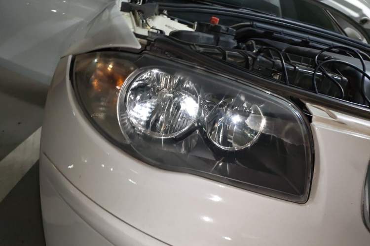Used BMW 1 Series 2008 120i automatic transmission Right Front Headlight