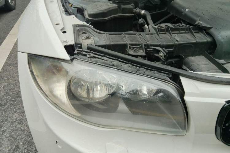 Used BMW 1 Series 2008 120i manual transmission Right Front Headlight