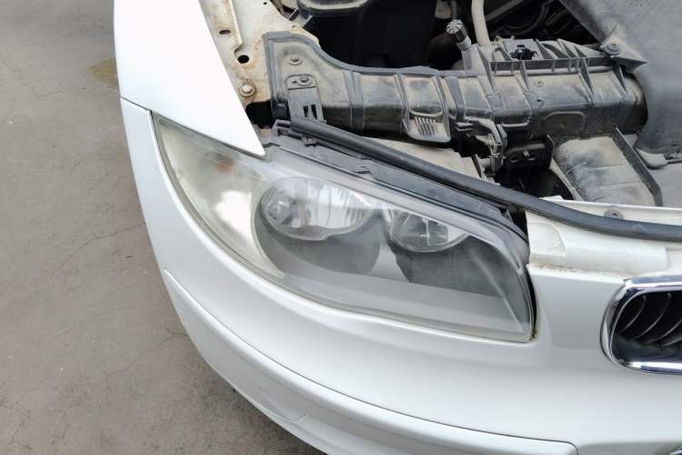 Used BMW 1 Series 2008 120i automatic transmission Right Front Headlight