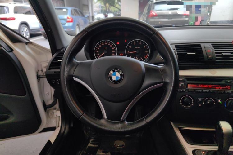 Used BMW 1 Series 2008 120i automatic transmission Steering Wheel