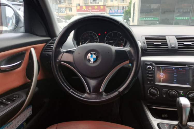 Used BMW 1 Series 2008 120i automatic transmission Steering Wheel