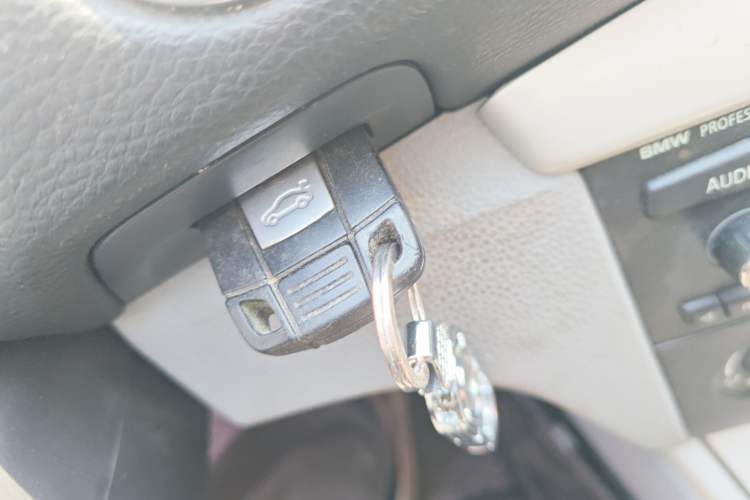 Used BMW 1 Series 2008 120i automatic transmission Vehicle Key