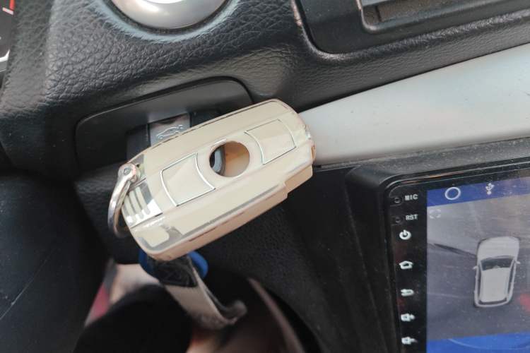 Used BMW 1 Series 2008 120i automatic transmission Vehicle Key