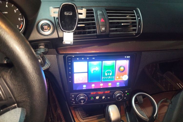 Used BMW 1 Series 2010 120i Chocolate Limited Edition Audio And AC Panel