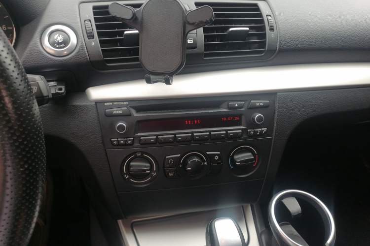 Used BMW 1 Series 2010 120i Sport Limited Edition Audio And AC Panel