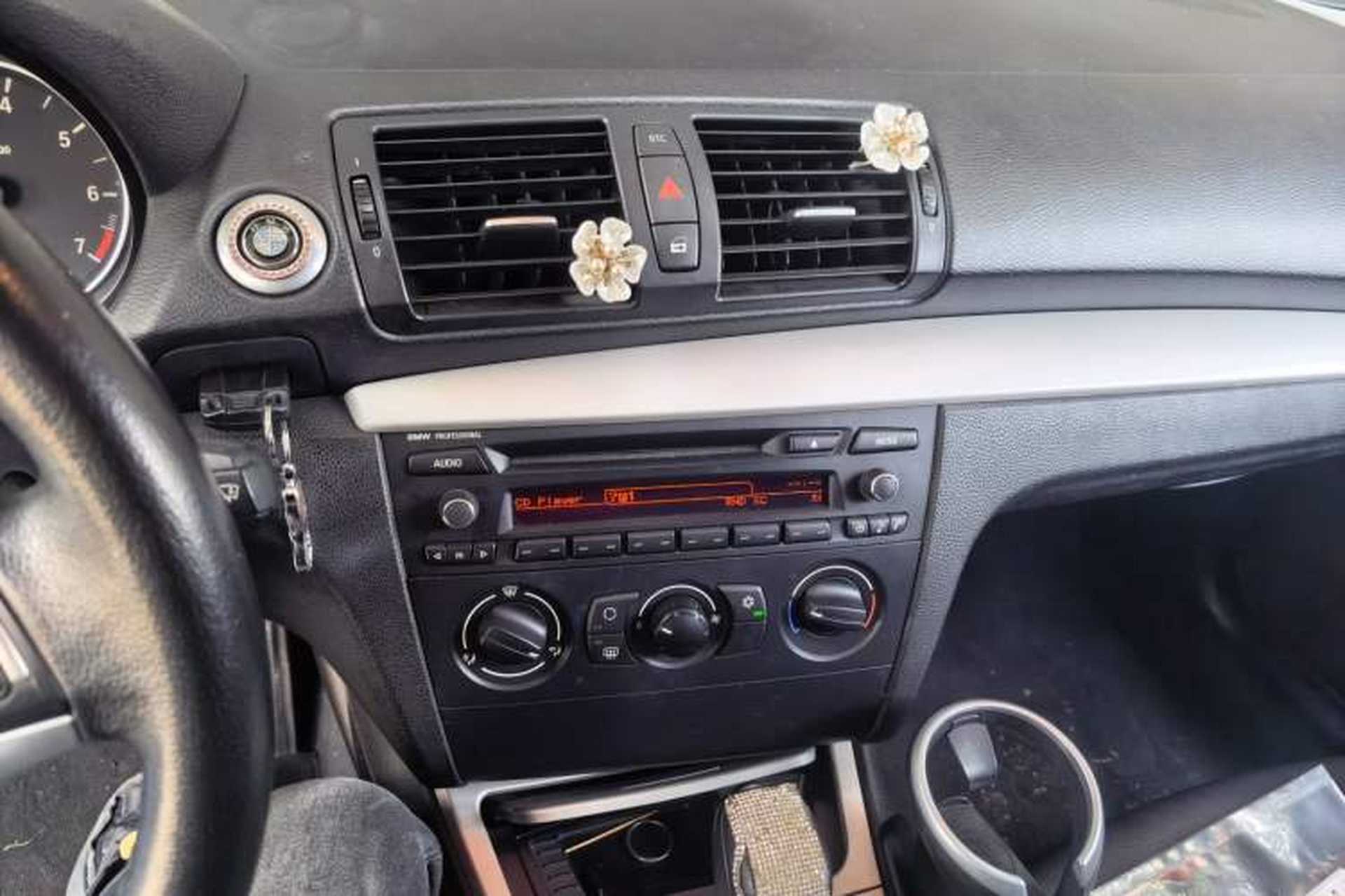 Used BMW 1 Series 2010 120i Sport Limited Edition Audio And AC Panel