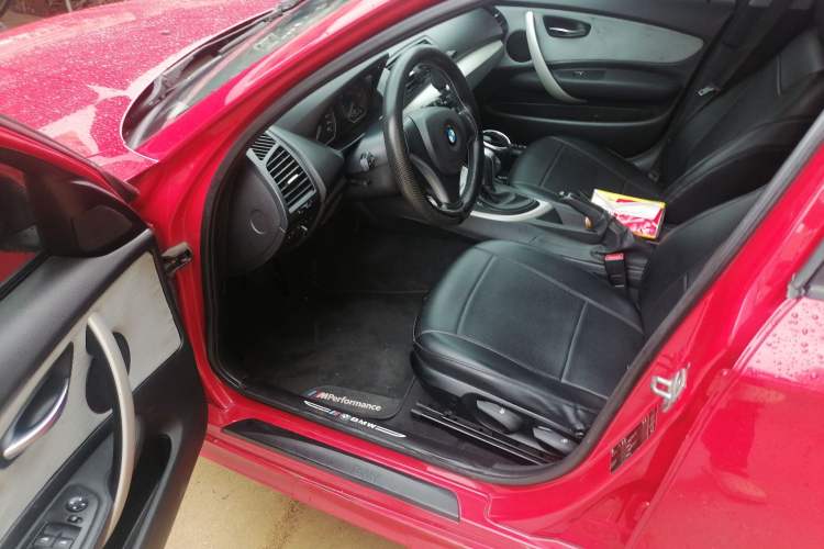 Used BMW 1 Series 2010 120i Sport Limited Edition Driver Seat