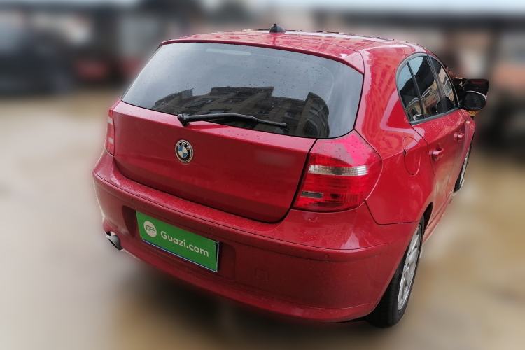 Used BMW 1 Series 2010 120i Sport Limited Edition Rear Right 45 Deg
