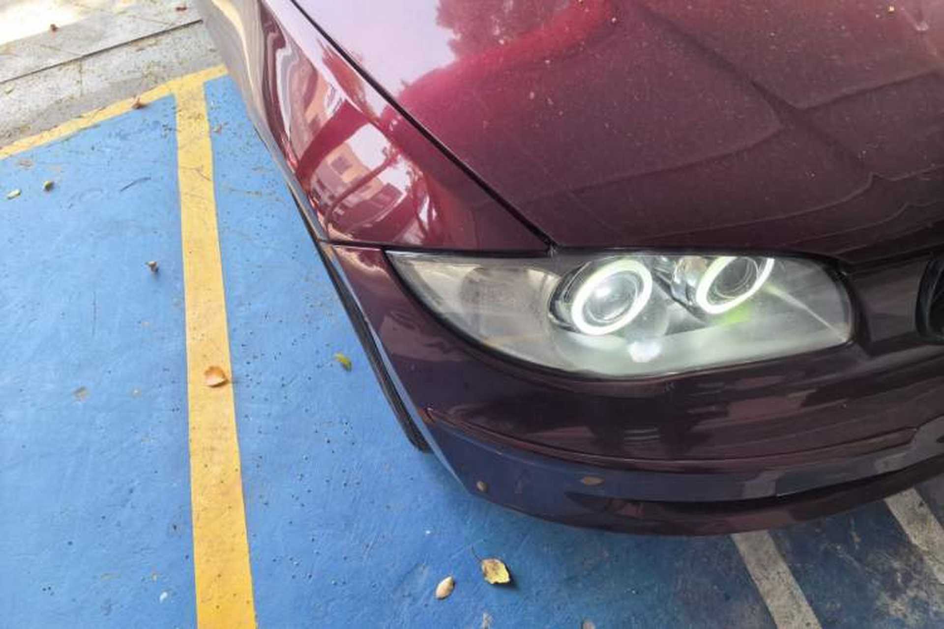 Used BMW 1 Series 2010 120i Sport Limited Edition Right Front Headlight
