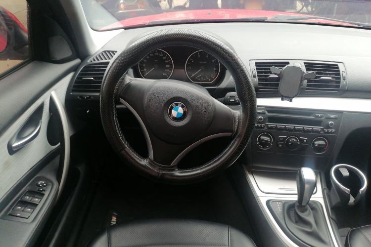 Used BMW 1 Series 2010 120i Sport Limited Edition Steering Wheel