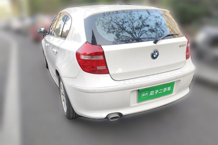Used BMW 1 Series 2010 120i Sport Limited Edition Rear Left 45 Deg