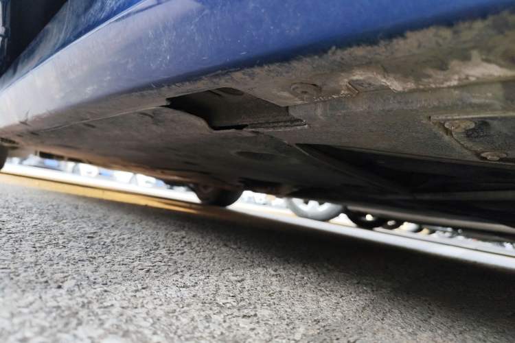 Used BMW 1 Series 2011 120i two-door coupe Chassis Rear Left