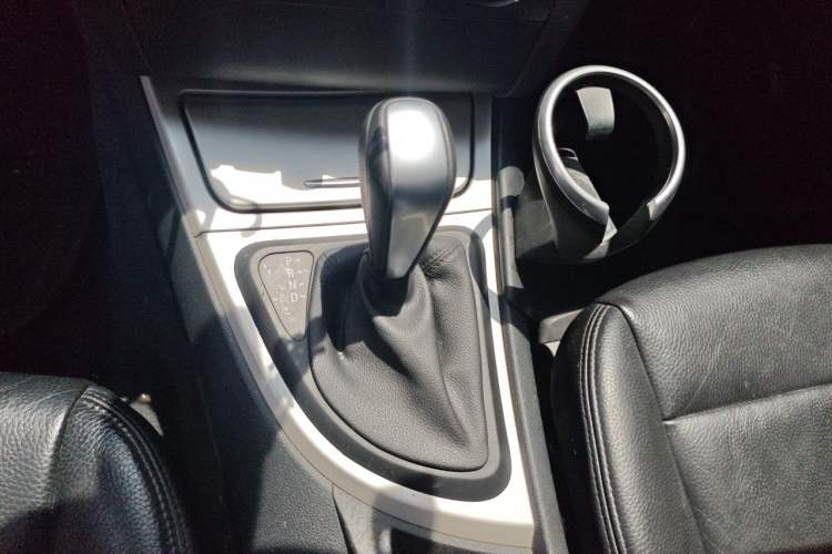 Used BMW 1 Series  Gear Lever