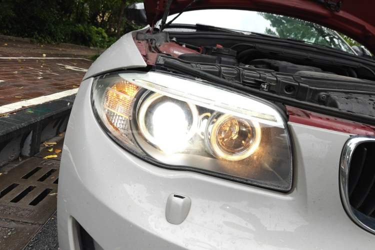 Used BMW 1 Series 2011 120i Convertible Coupe Right Front Headlight