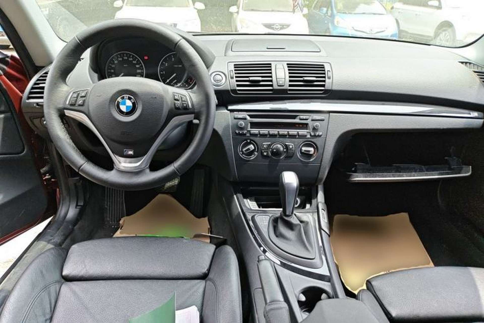Used BMW 1 Series 2011 120i two-door coupe Center Console