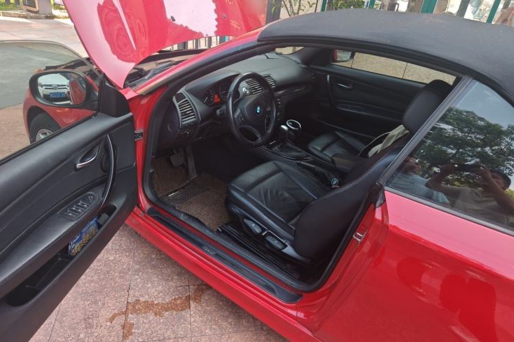 Used BMW 1 Series 2011 120i Convertible Coupe Driver Seat