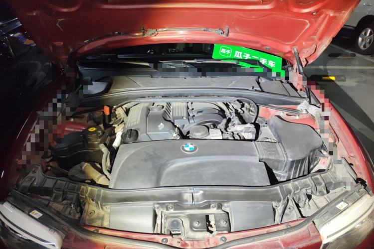 Used BMW 1 Series 2011 120i Convertible Coupe Engine Bay