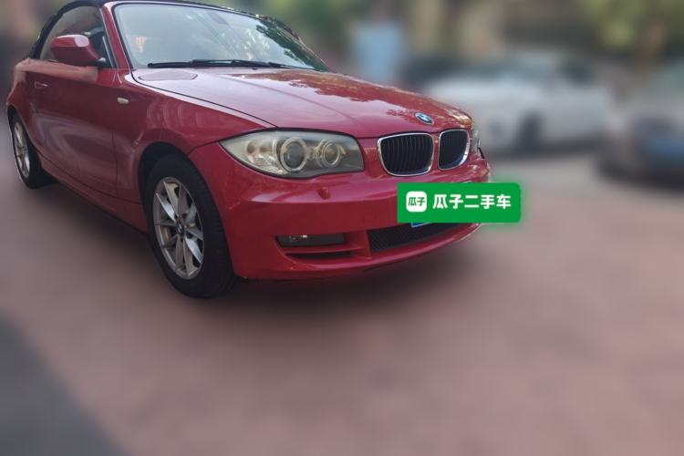 Used BMW 1 Series 2011 120i Convertible Coupe Front Right 45 Deg