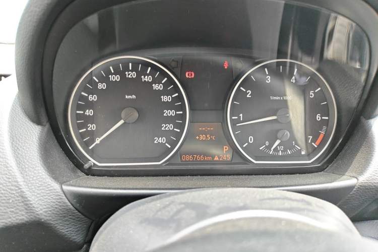 Used BMW 1 Series 2011 120i two-door coupe Instrument Cluster