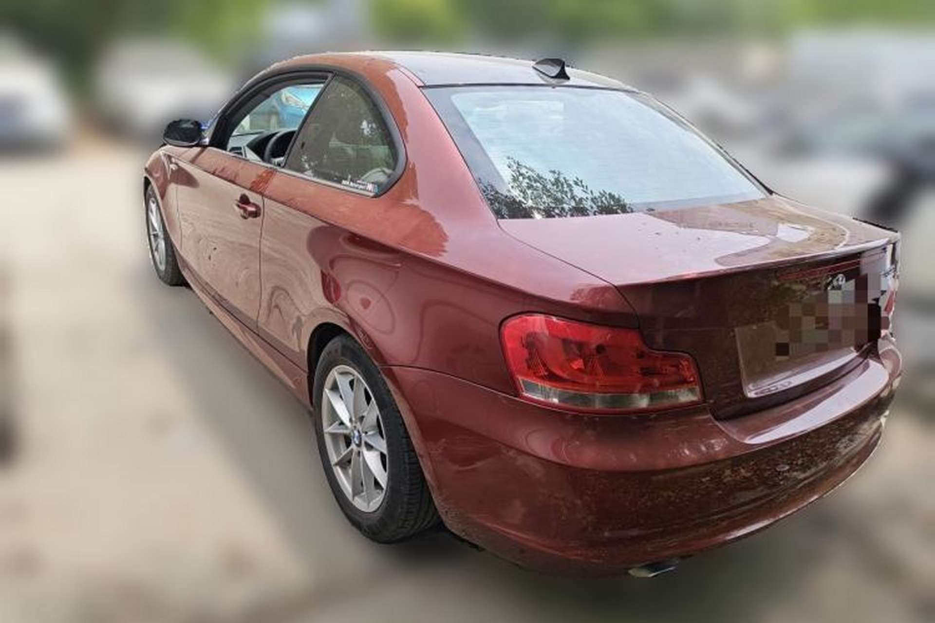Used BMW 1 Series 2011 120i two-door coupe Rear Left 45 Deg