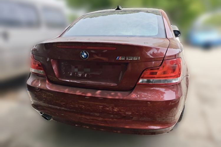 Used BMW 1 Series 2011 120i two-door coupe Rear