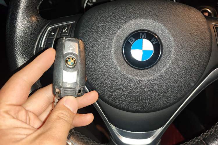 Used BMW 1 Series 2011 120i Convertible Coupe Vehicle Key