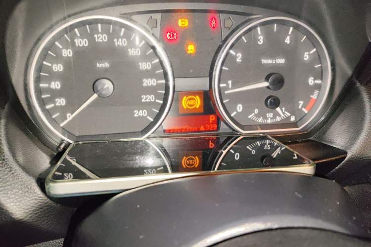 Used BMW 1 Series 2011 120i Convertible Coupe Instrument Cluster