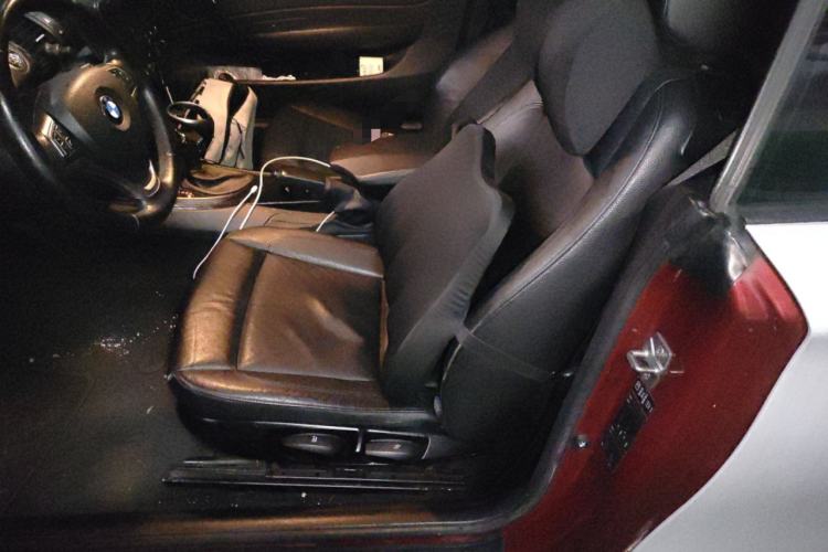 Used BMW 1 Series 2011 120i Convertible Coupe Left Front Seat