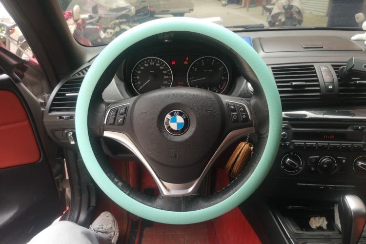 Used BMW 1 Series 2011 120i Convertible Coupe Steering Wheel
