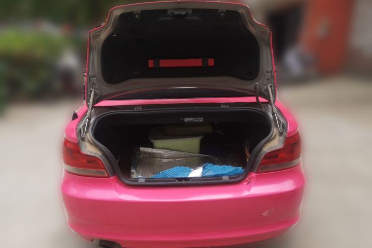 Used BMW 1 Series 2011 120i Convertible Coupe Trunk