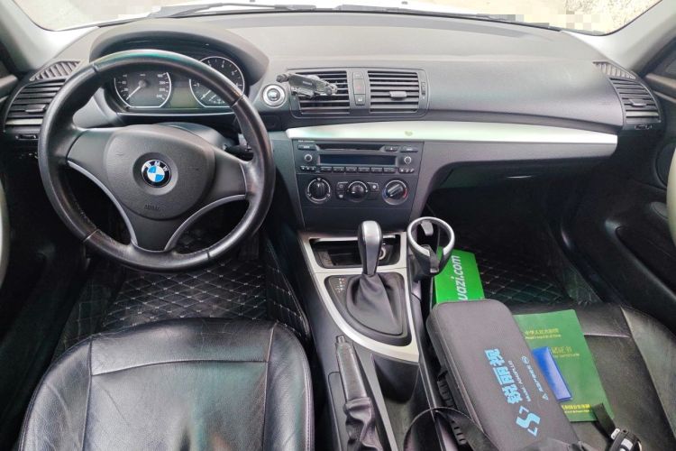 Used BMW 1 Series  Center Console