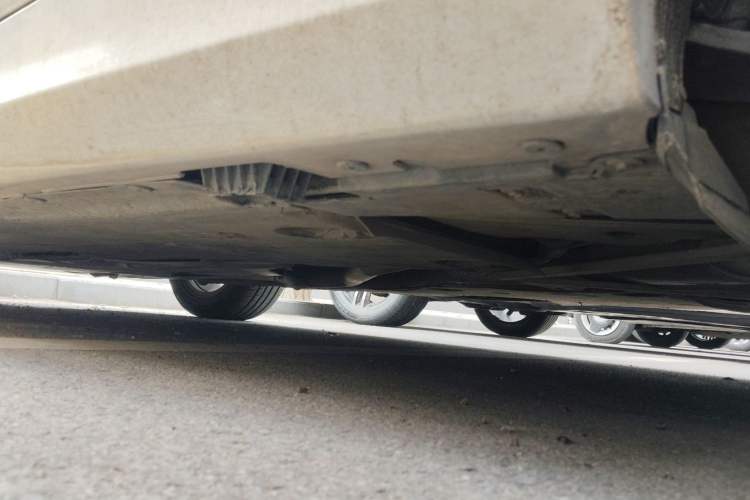 Used BMW 1 Series 2011 120i two-door coupe Chassis Rear Left